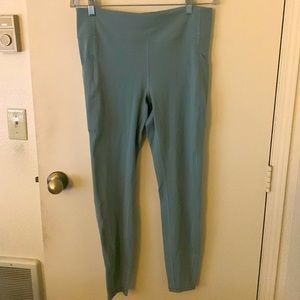 🌟LIKE NEW Lululemon Invigorate High Rise Tight 28”🌟